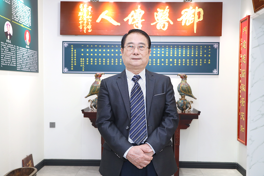 形象照.png